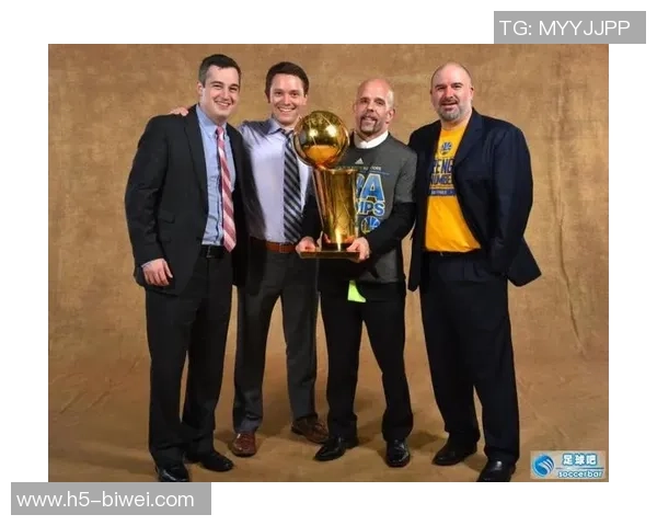 足球与篮球运动员年薪对比分析及其背后的影响因素探讨